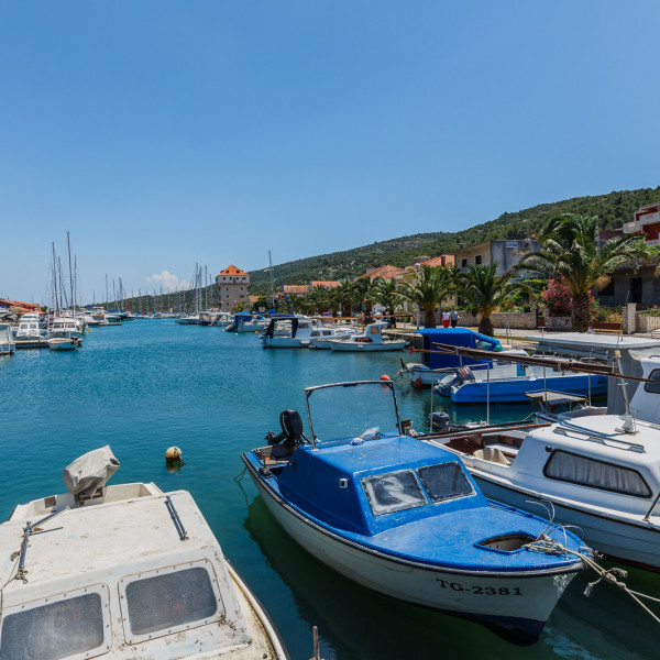 Apartmani Frki, Apartments Frki near the sea, Marina, Dalmatia, Croatia Marina