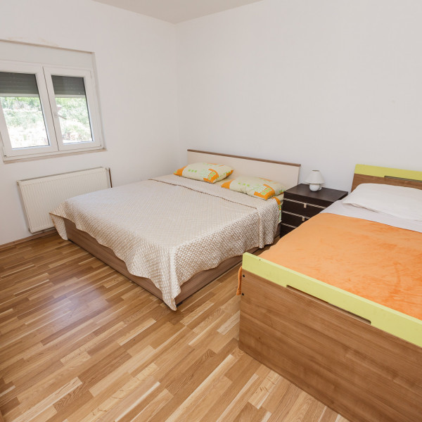 Camere da letto, Apartmani Frki, Appartamenti Frki vicino al mare, Marina, Dalmazia, Croazia Marina