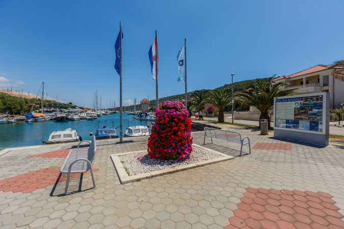 Apartmani Frki, Apartments Frki near the sea, Marina, Dalmatia, Croatia Marina